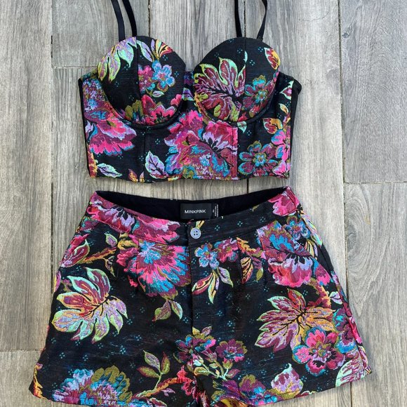 MINKPINK Nordstrom Tahitian Twilight Floral Metallic Top (S) and Shorts (XS) - Picture 3 of 10